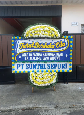 Papan Bunga Duka di Pondok Tinggi