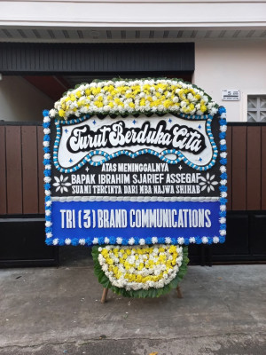 Papan Bunga Duka di Pondok Tinggi